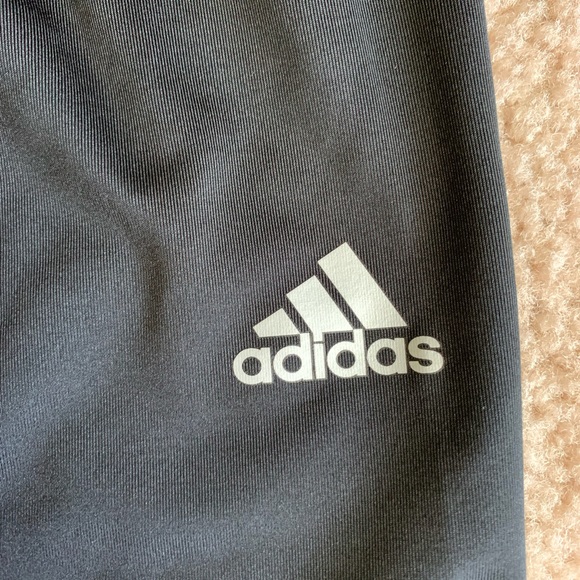 Adidas Capri leggings - Picture 3 of 5